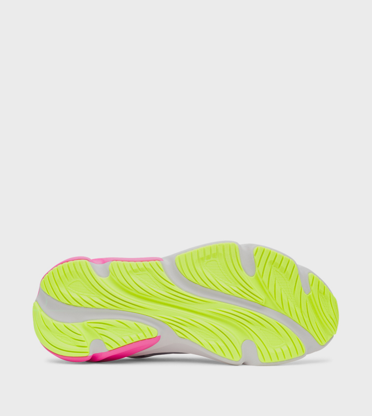 ROGUE 6 Logo Detail Running Shoes