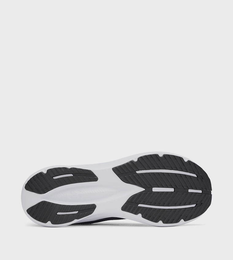 ASSERT 11 Logo Detail Running Shoes