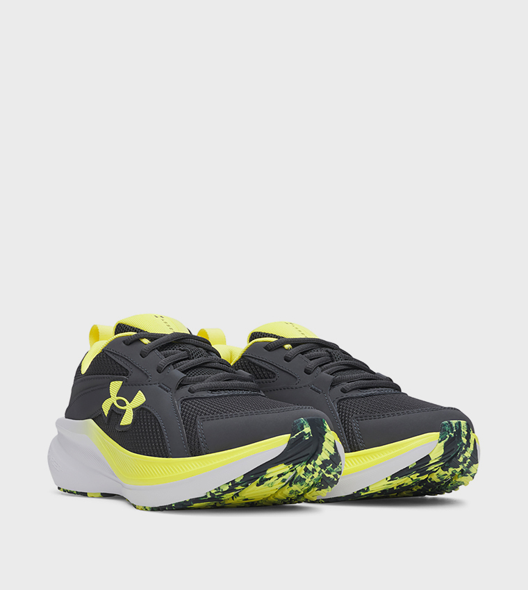 ASSERT 11 Logo Detail Running Shoes