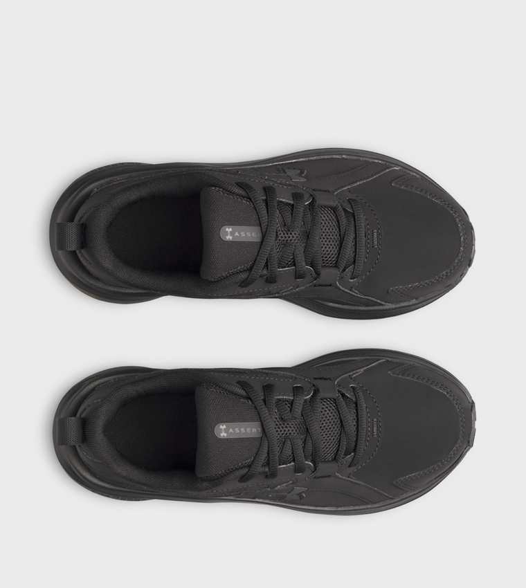 ASSERT 11 Logo Detail Running Shoes