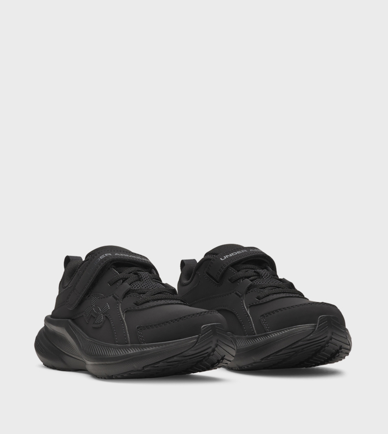 ASSERT 11 Logo Detail Running Shoes