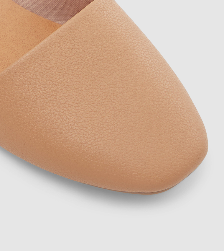 Samantha Flat Moccasins
