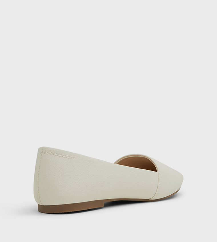 SAMANTHA Almond Toe Loafers