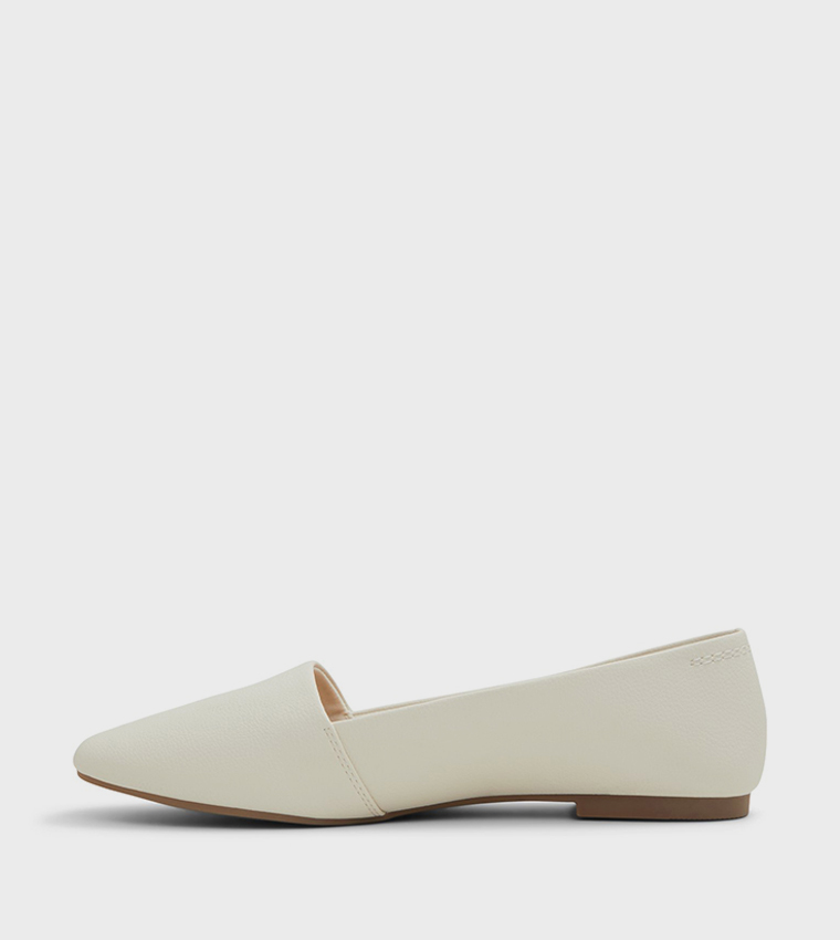 SAMANTHA Almond Toe Loafers