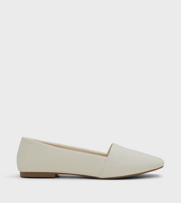 SAMANTHA Almond Toe Loafers