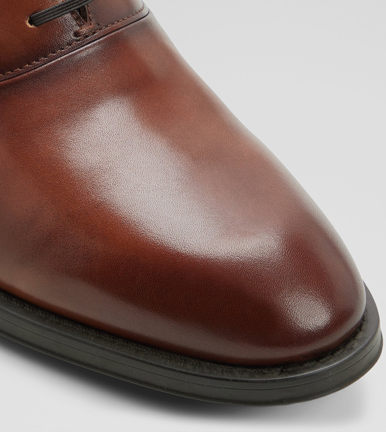 SANTINO Almond Toe Oxford Shoes