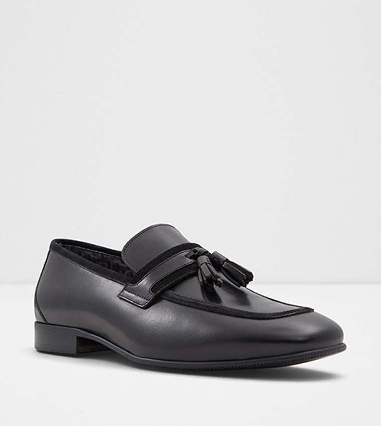 SEQUEL Round Toe Loafers
