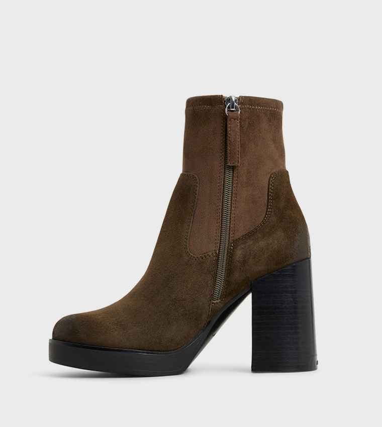 SERAPHICA Block Heel Ankle Boots