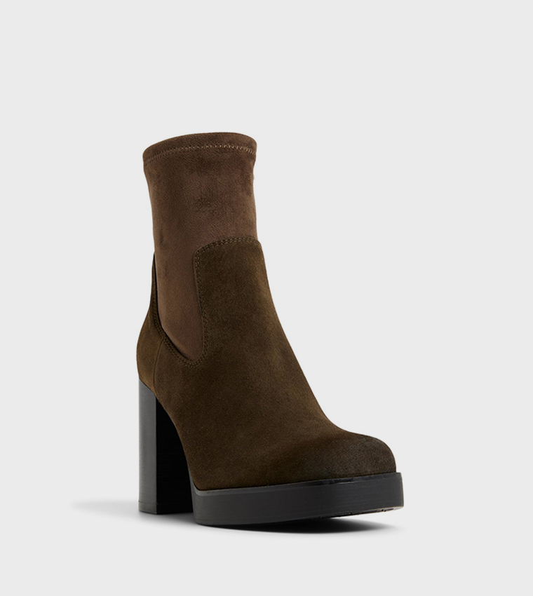 SERAPHICA Block Heel Ankle Boots