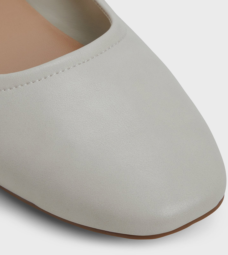 SHEILAH Textured Ballerinas