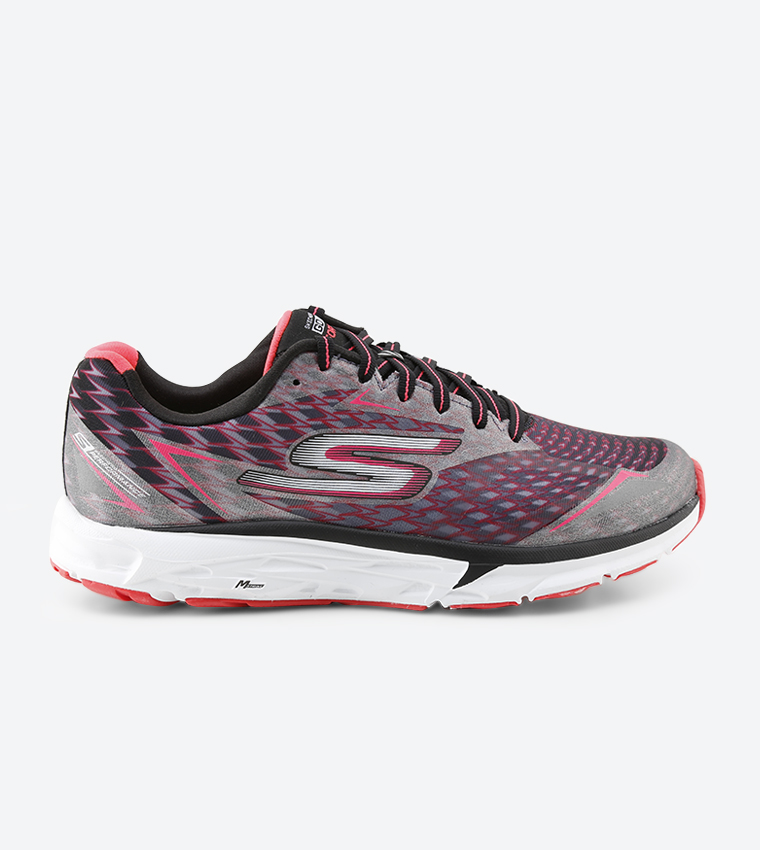 Buy Skechers Go Run Forza 2 Sneakers Pink In Pink 6thStreet Oman