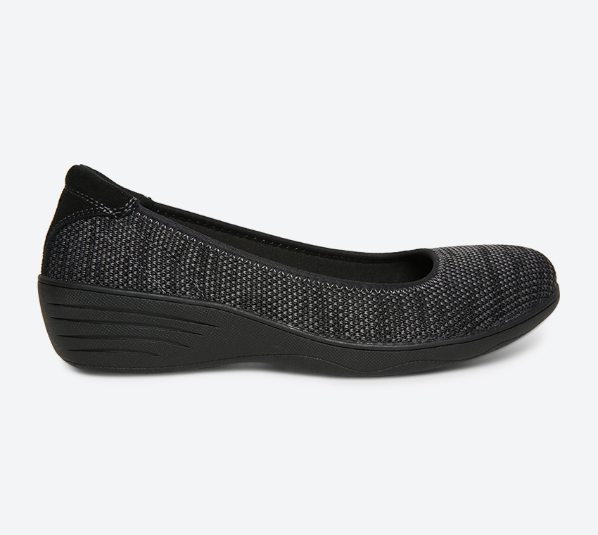 Skechers discount ballerina black