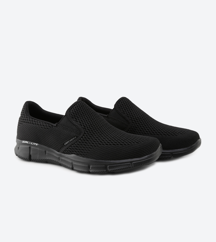 Skechers very store daring black