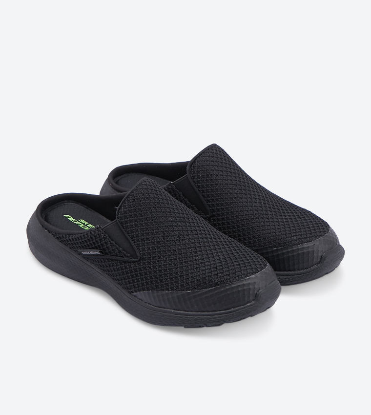 اشتري سكيتشرز حذاء مفتوح من الخلف بلون أسود بلون أسود | 6ستريت مملكة البحرين