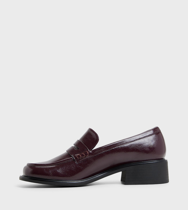 SLOANEE Textured Penny Loafers