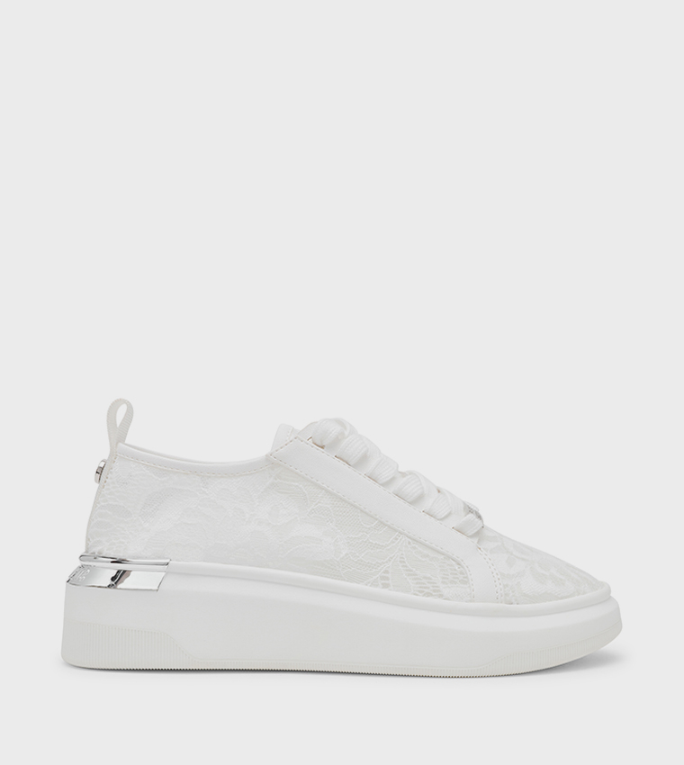 GLACIAL-L Embellished Low Top Shoes