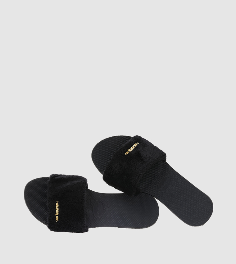  You Malta Cozy Fur Detail Sliders