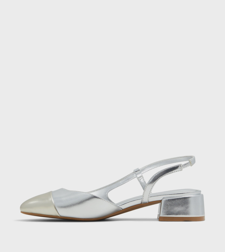 SOFIIA Low Block Heel Pumps