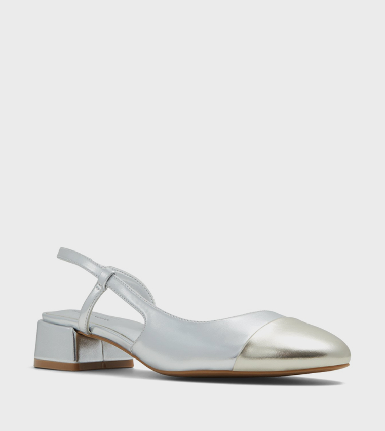 SOFIIA Low Block Heel Pumps