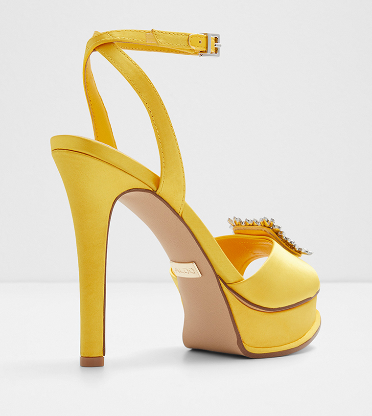 Platform sandals hot sale yellow