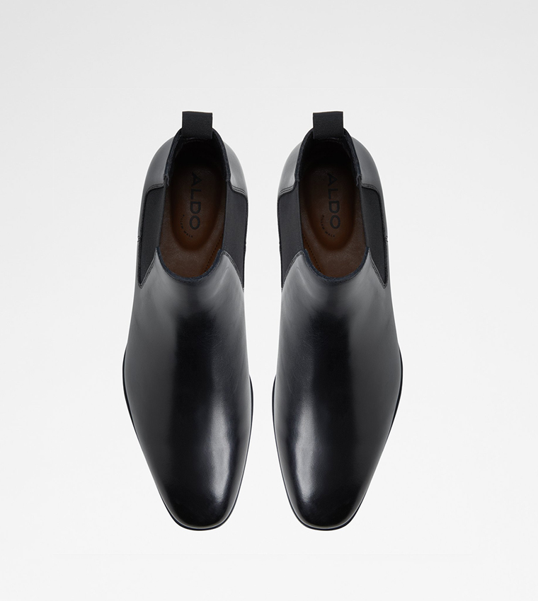 SOSA Textured Chelsea Boots