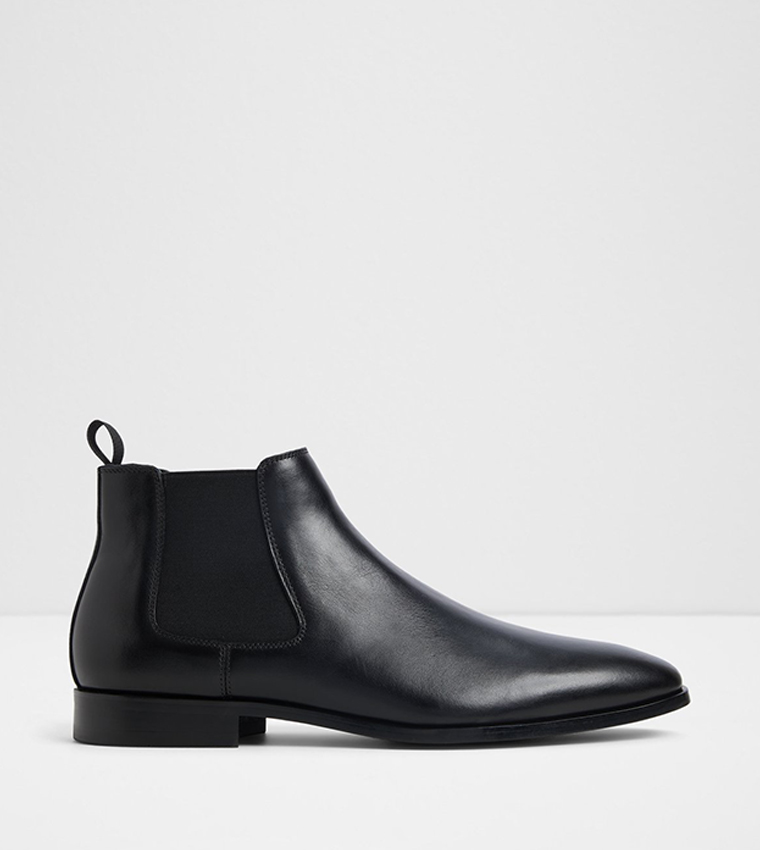 SOSA Textured Chelsea Boots