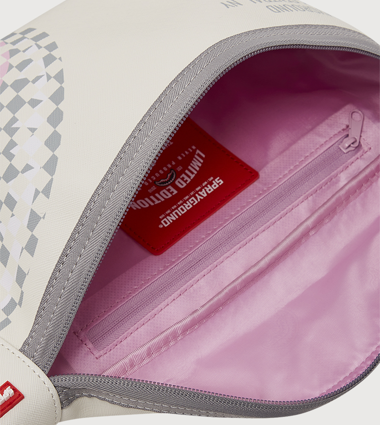Check Shark Central Waist Bag