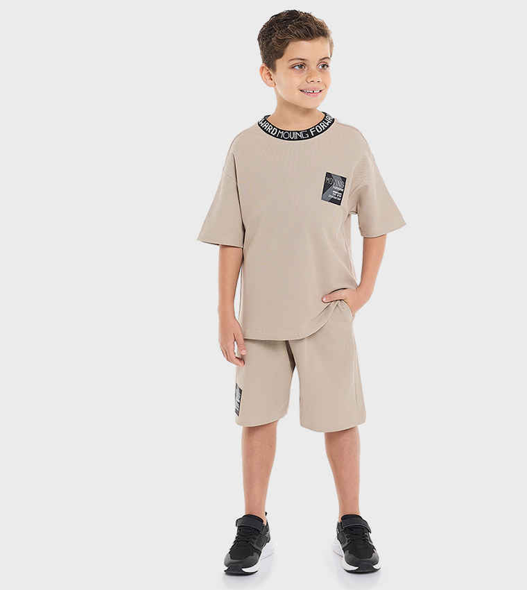 Label Detail Crew Neck T-Shirt and Shorts Set