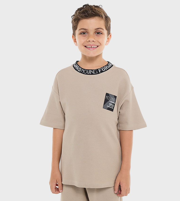 Label Detail Crew Neck T-Shirt and Shorts Set
