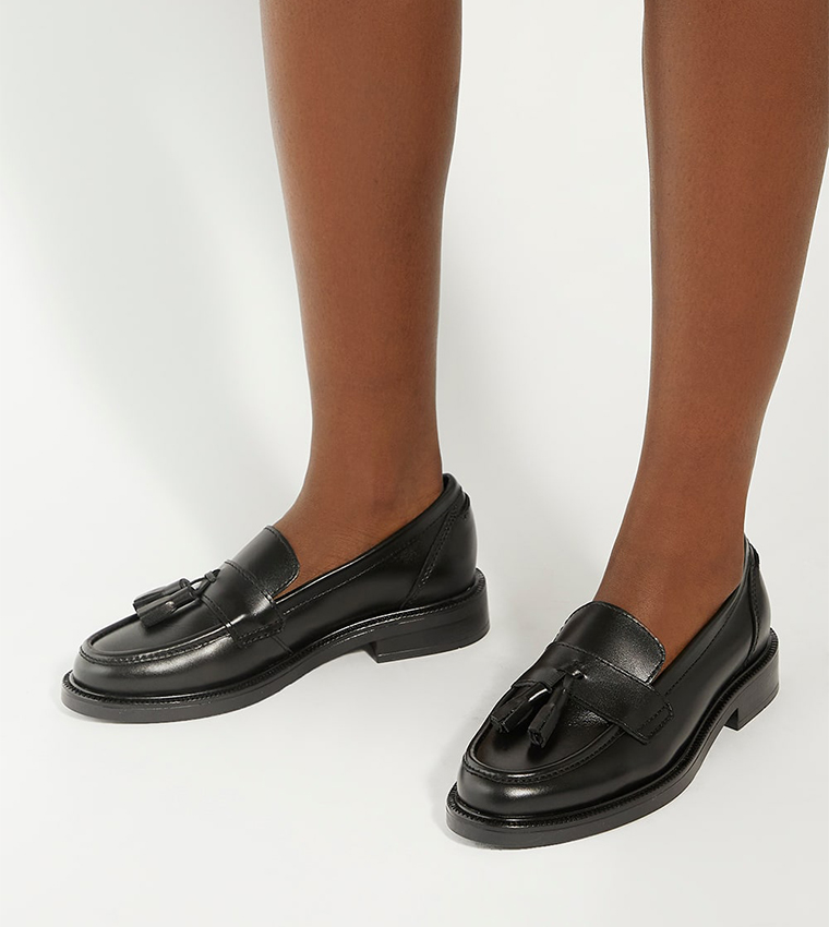 GARDA Tassel Detail Loafers