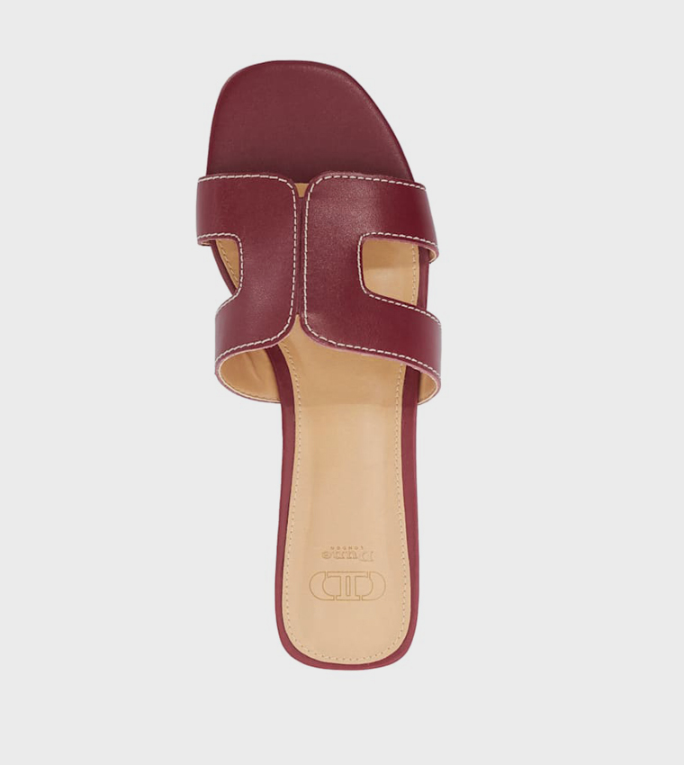 LOOPEY Cut-Out Flat Sandals