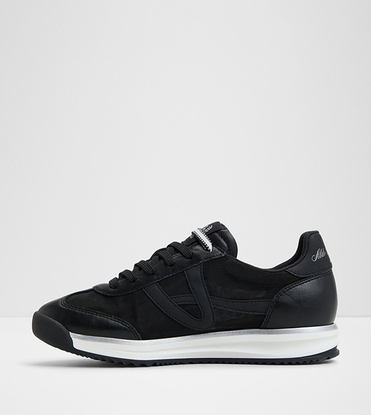 STEPCOUNT Lace-Up Tennis Sneakers