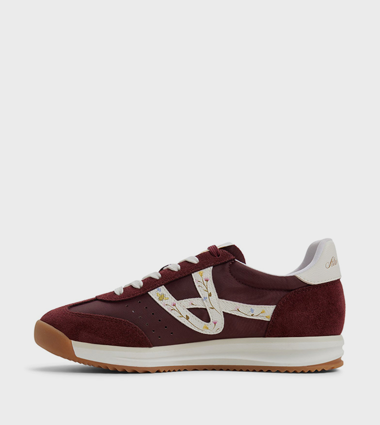 STEPCOUNT Printed Lace Up Sneakers