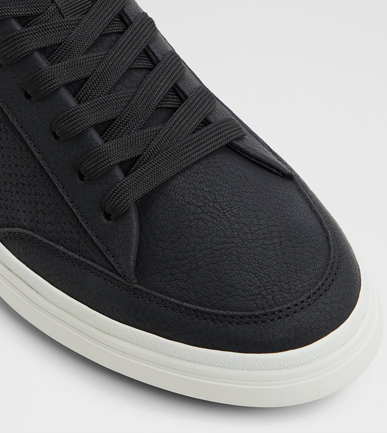 STEPUP Perforated Lace Up Sneakers