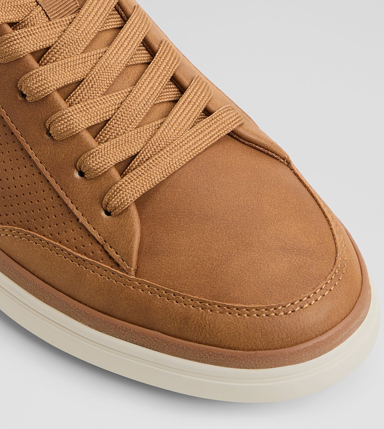 STEPUP Solid Lace-Up Sneakers