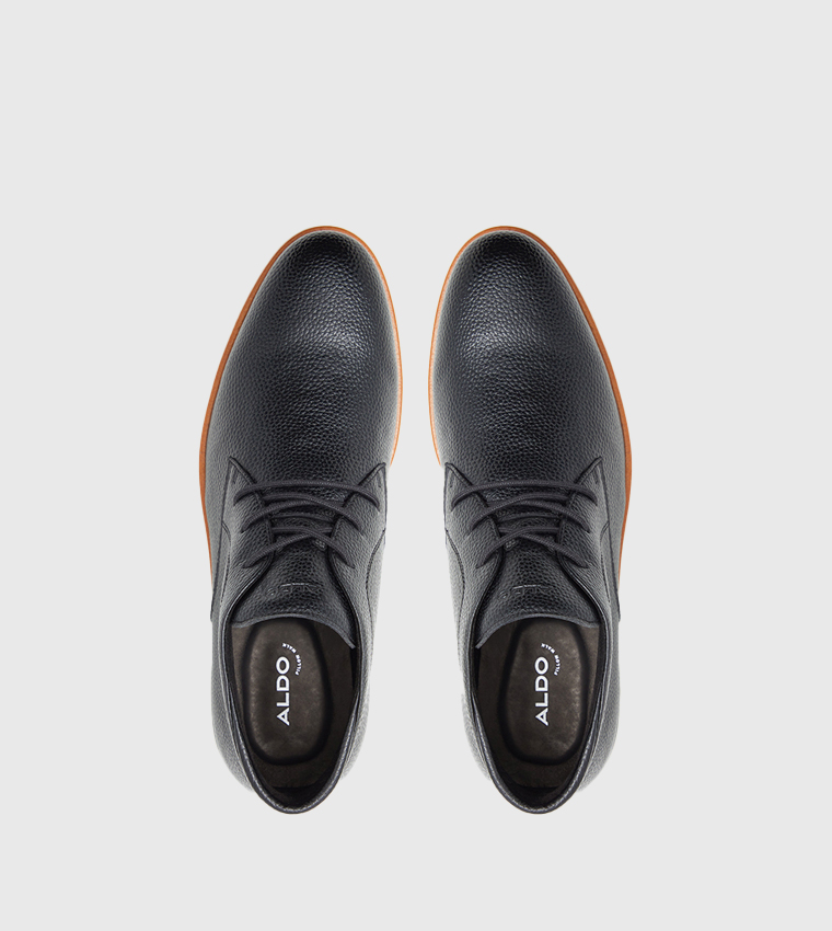 Stetson men's dress shoes top