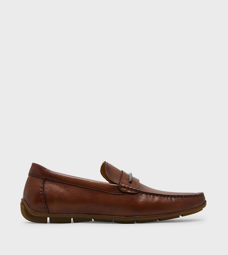 THURSTON Textured Loafers