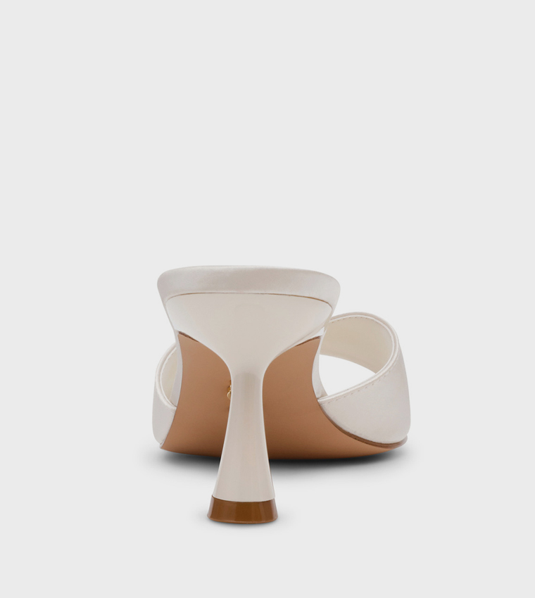 IVIE Open Toe Heel Sandals