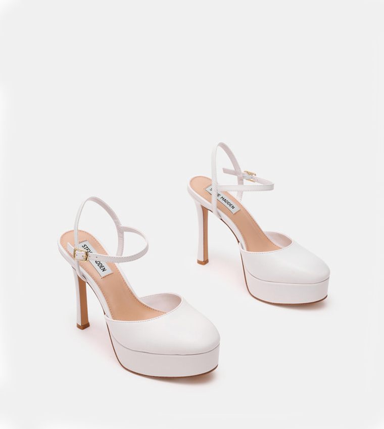 حذاء كعب بحزام كاحل 