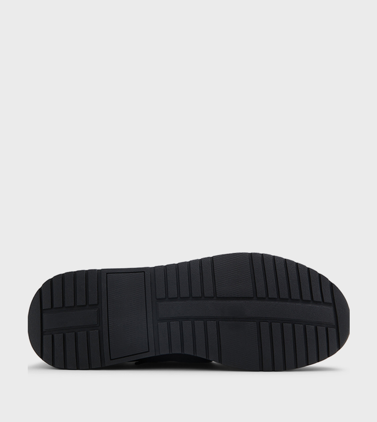 SUNDERBANS Lace-Up Running Shoes