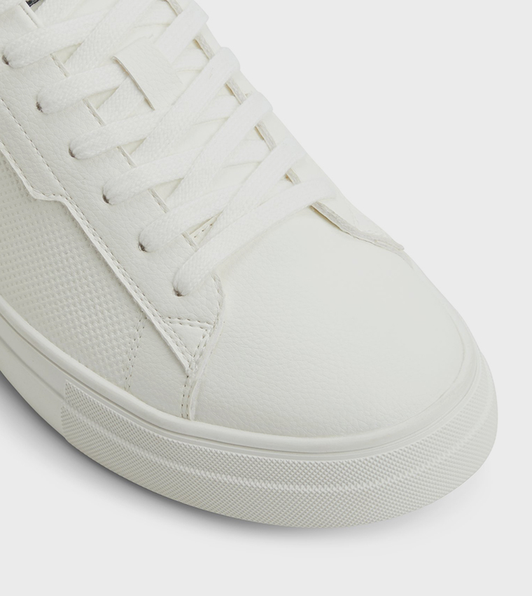 SUSSEX Lace-Up Sneakers