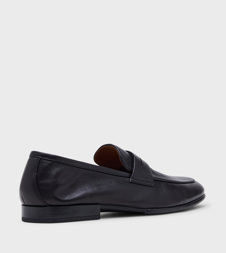 SWANSON Slip-On Loafers
