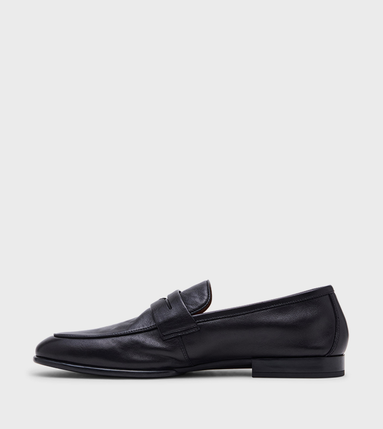 SWANSON Slip-On Loafers