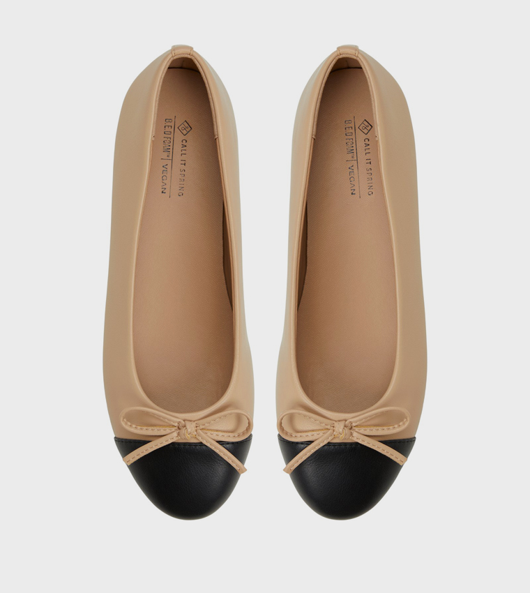 SWEETY Cap Toe Ballerinas