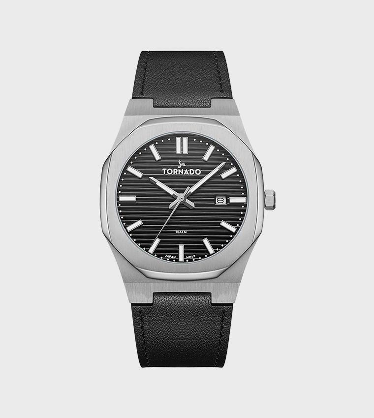 Round Black Dial Analog Watch
