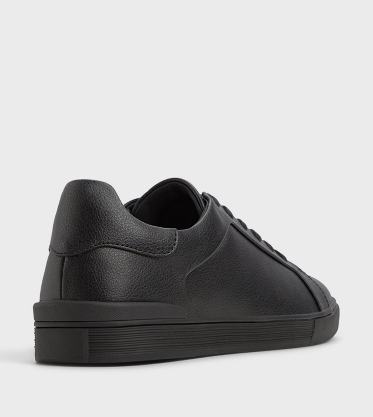 TABER Lace-Up Sneakers