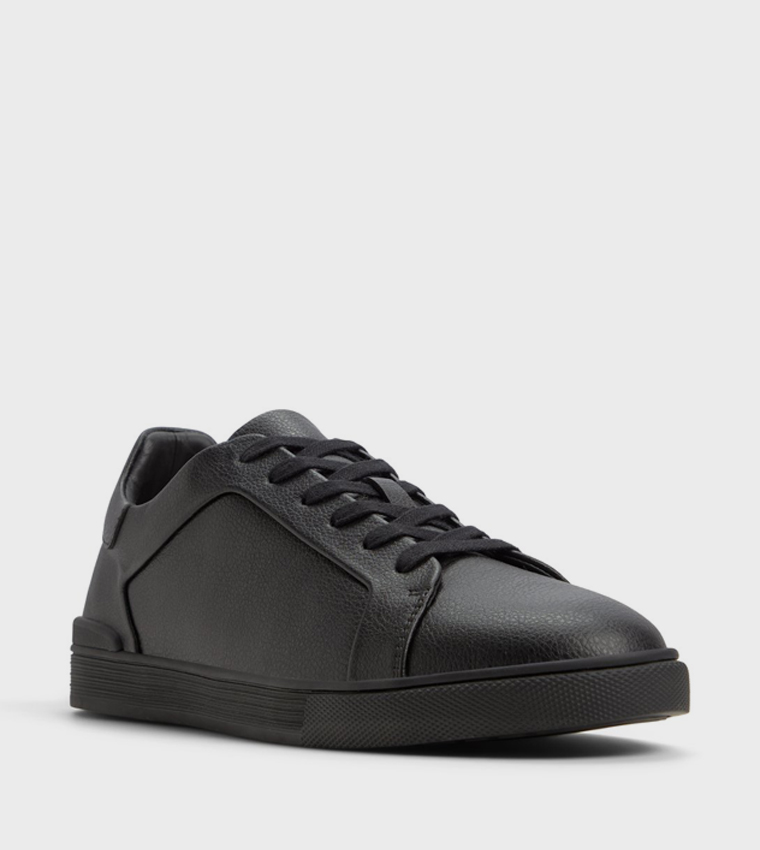 TABER Lace-Up Sneakers