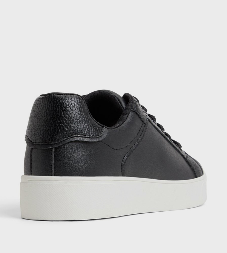 TARYNN Lace Up Sneakers