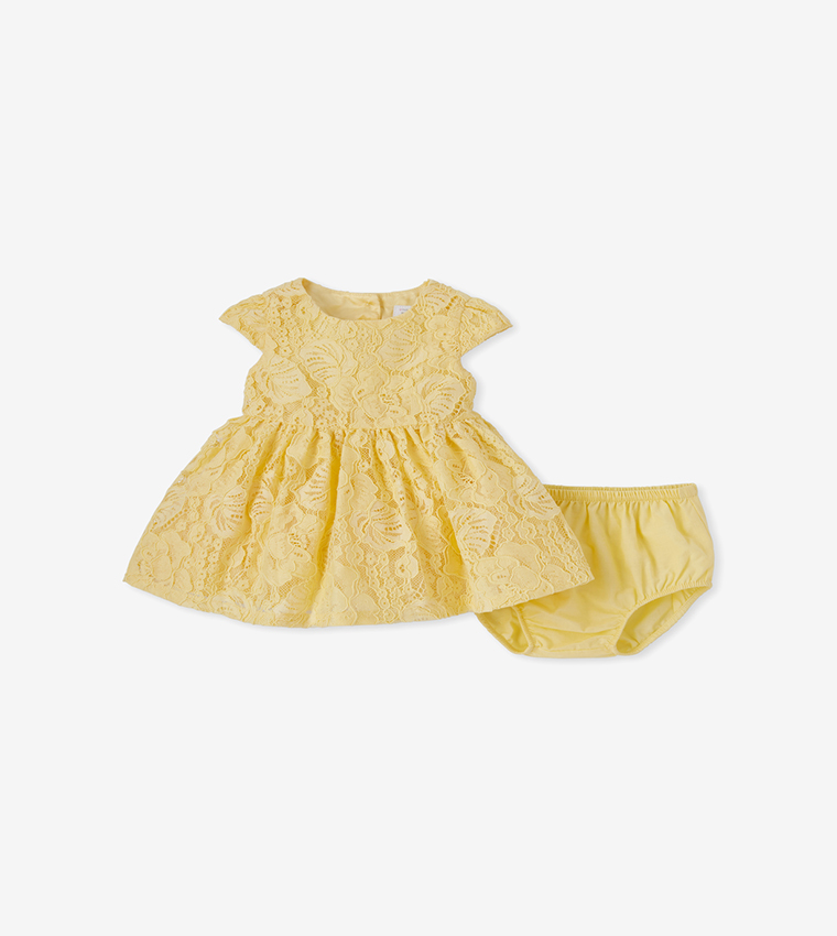 Lace Fit And Flare Dress Cap Sleeves - Yellow