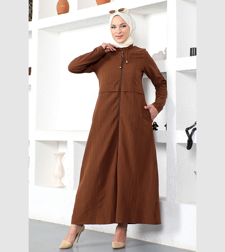 Textured Long Sleeves Zippered Abaya